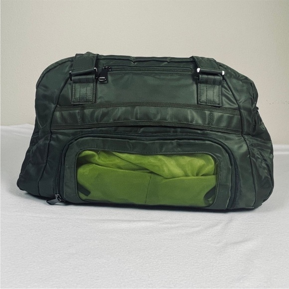 Lug Propeller Quilted Duffel Bag w/Strap Olive Green Travel Overnight Carry-on - Picture 7 of 16